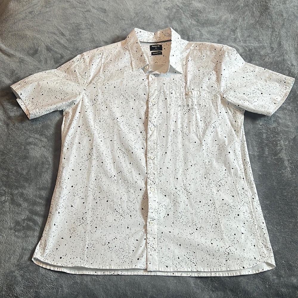 Hurley Men's Short Sleeve Button Down, White/ Black, Size XL